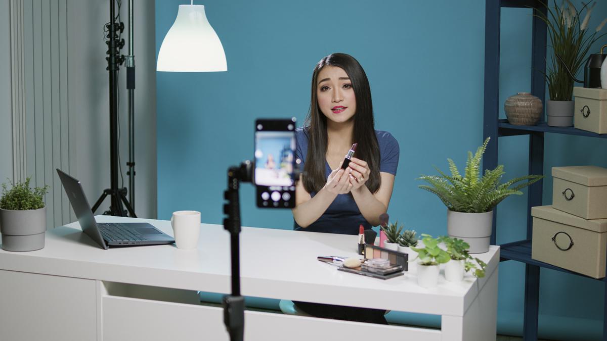 Cara Menjadi Konten Kreator TikTok dengan Strategi yang Terbukti Efektif