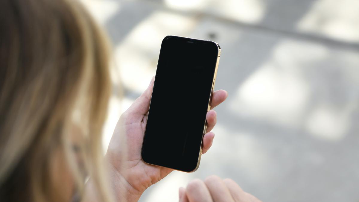 Memori HP Cepat Penuh? Begini Cara Mengatasinya dengan Mudah