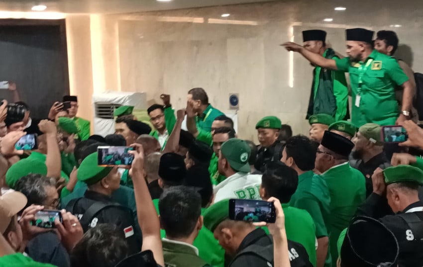 Dualisme Kembali Terulang, PPP Makin Sulit ke Senayan