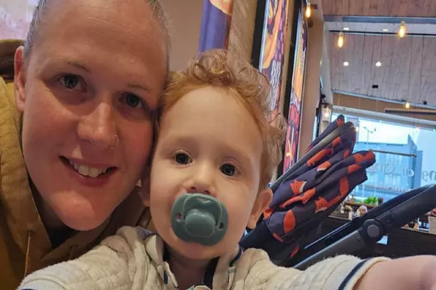 Ibu Ini Memiliki Anak via Sperma Gratis dari Facebook, Minta Perempuan Lain Tak Meniru