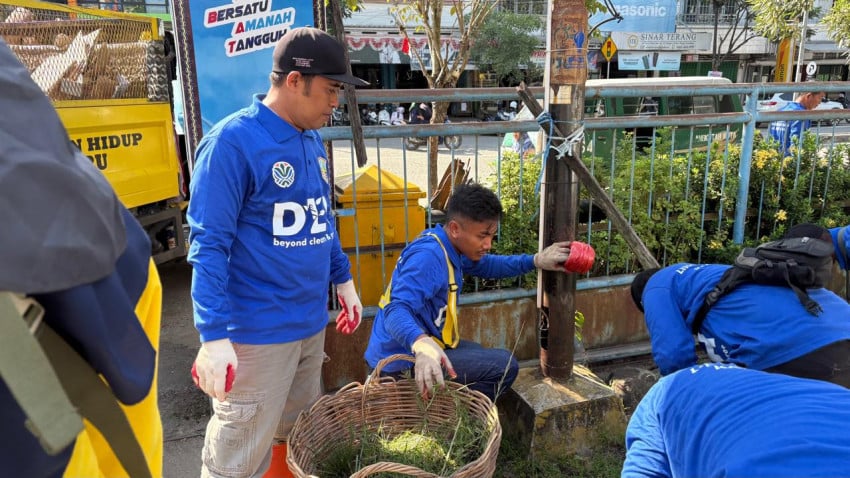 Peringati World Cleanup Day, Pemkab Kotabaru Gelar Aksi Gotong Royong
