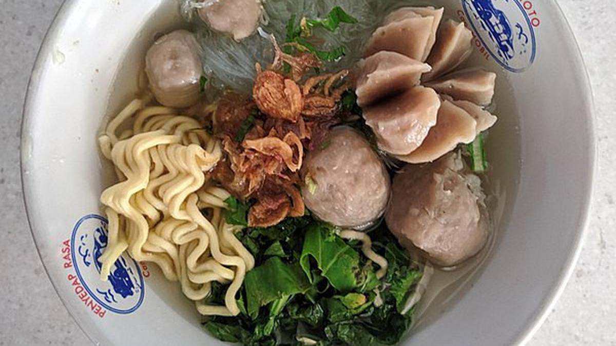Resep Kuah Bakso Ayam, Gurih Segar dengan Bumbu Sederhana