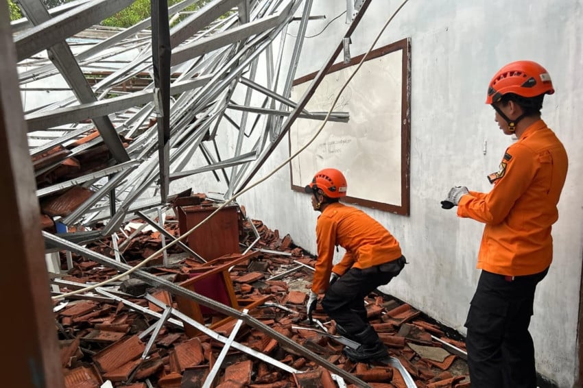 Bangunan SMKN 1 Gunung Putri Ambruk, 5 Siswa Masih Dirawat di Rumah Sakit