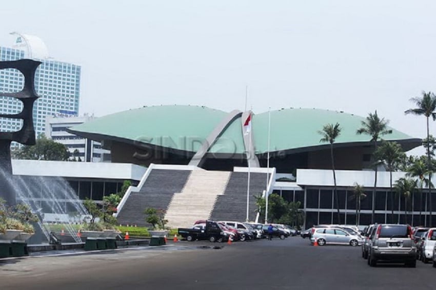 MKD Gelar Sidang Putusan Nasib Sahroni Dkk sebagai Anggota DPR Hari Ini