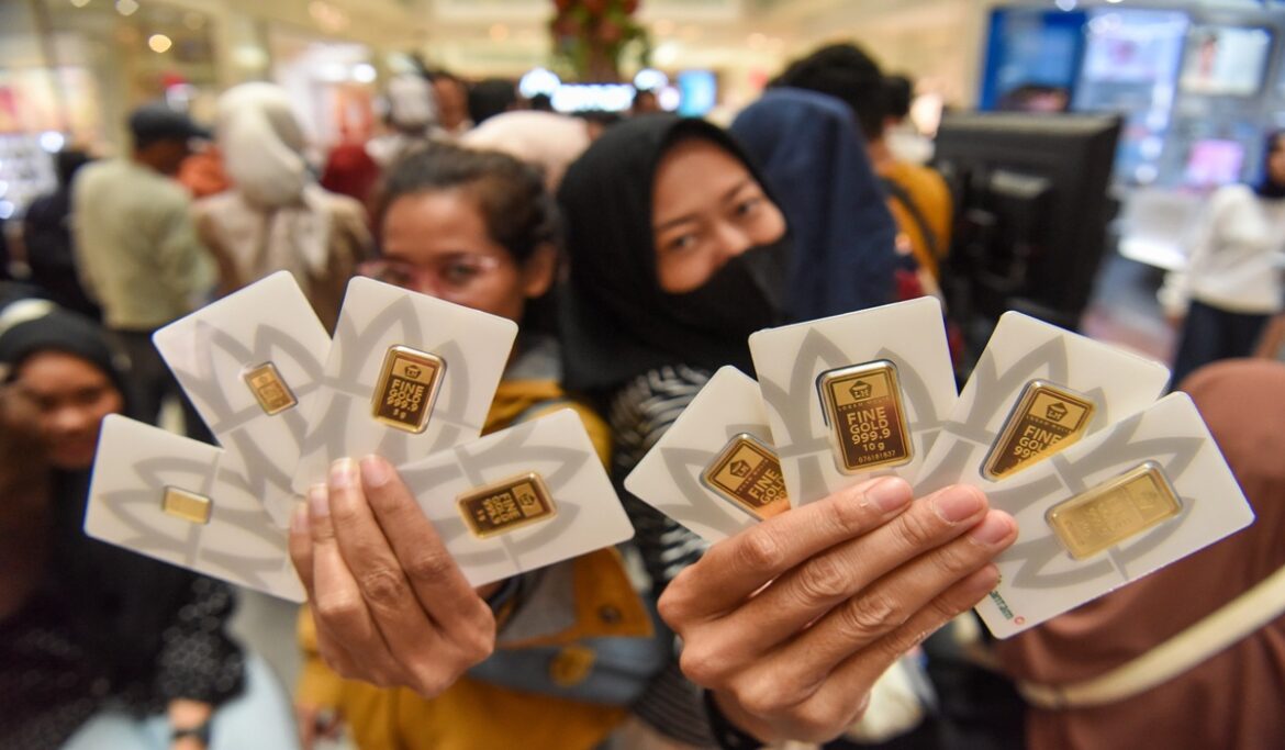 Harga Emas Hari Ini Sabtu 30 Mei 2026 di Pegadaian Antam, UBS, dan Galeri24 Kompak Naik
