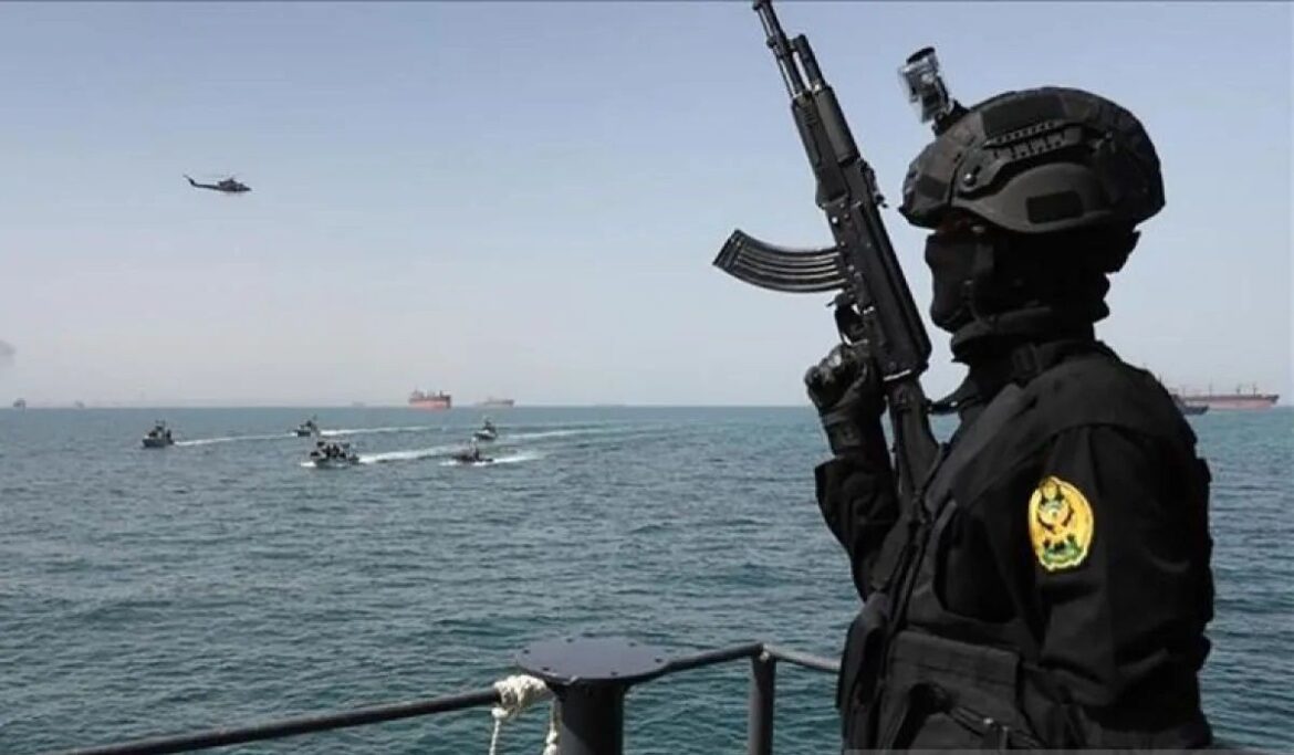 Iran Tutup Selat Hormuz tanpa Batas Waktu yang Ditentukan